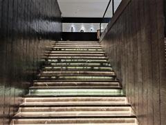 金融城1800平高端足疗养生馆转让